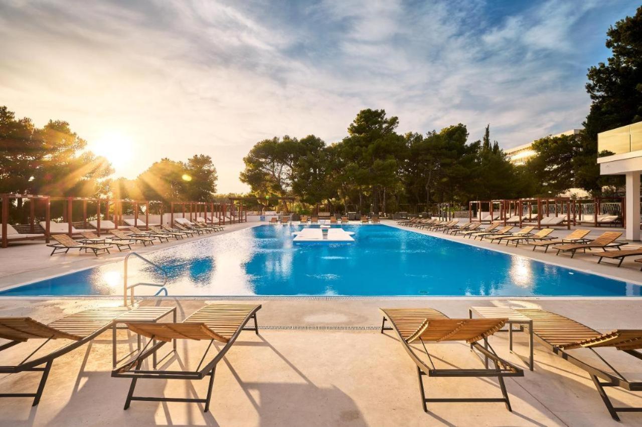 Croatia Camp Premium Hotel Vodice Bagian luar foto