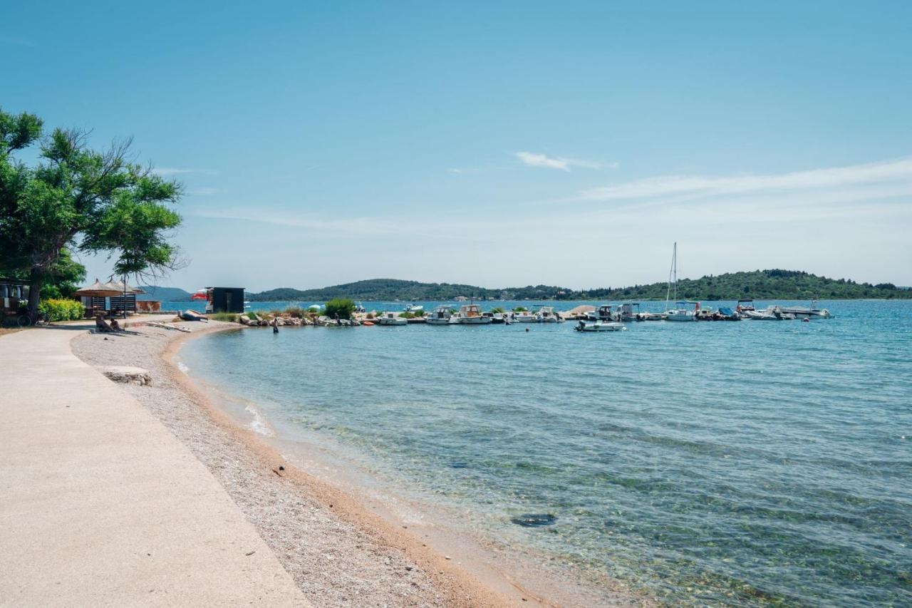 Croatia Camp Premium Hotel Vodice Bagian luar foto