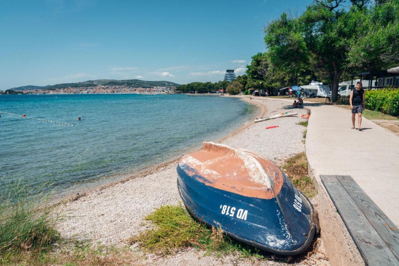 Croatia Camp Premium Hotel Vodice Bagian luar foto