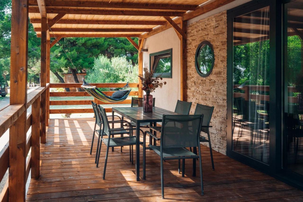Croatia Camp Premium Hotel Vodice Bagian luar foto