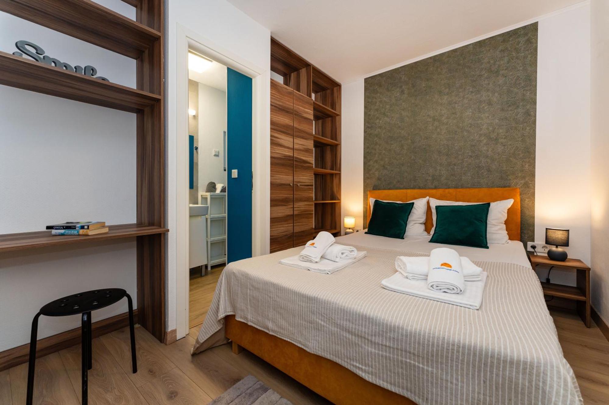 Croatia Camp Premium Hotel Vodice Bagian luar foto