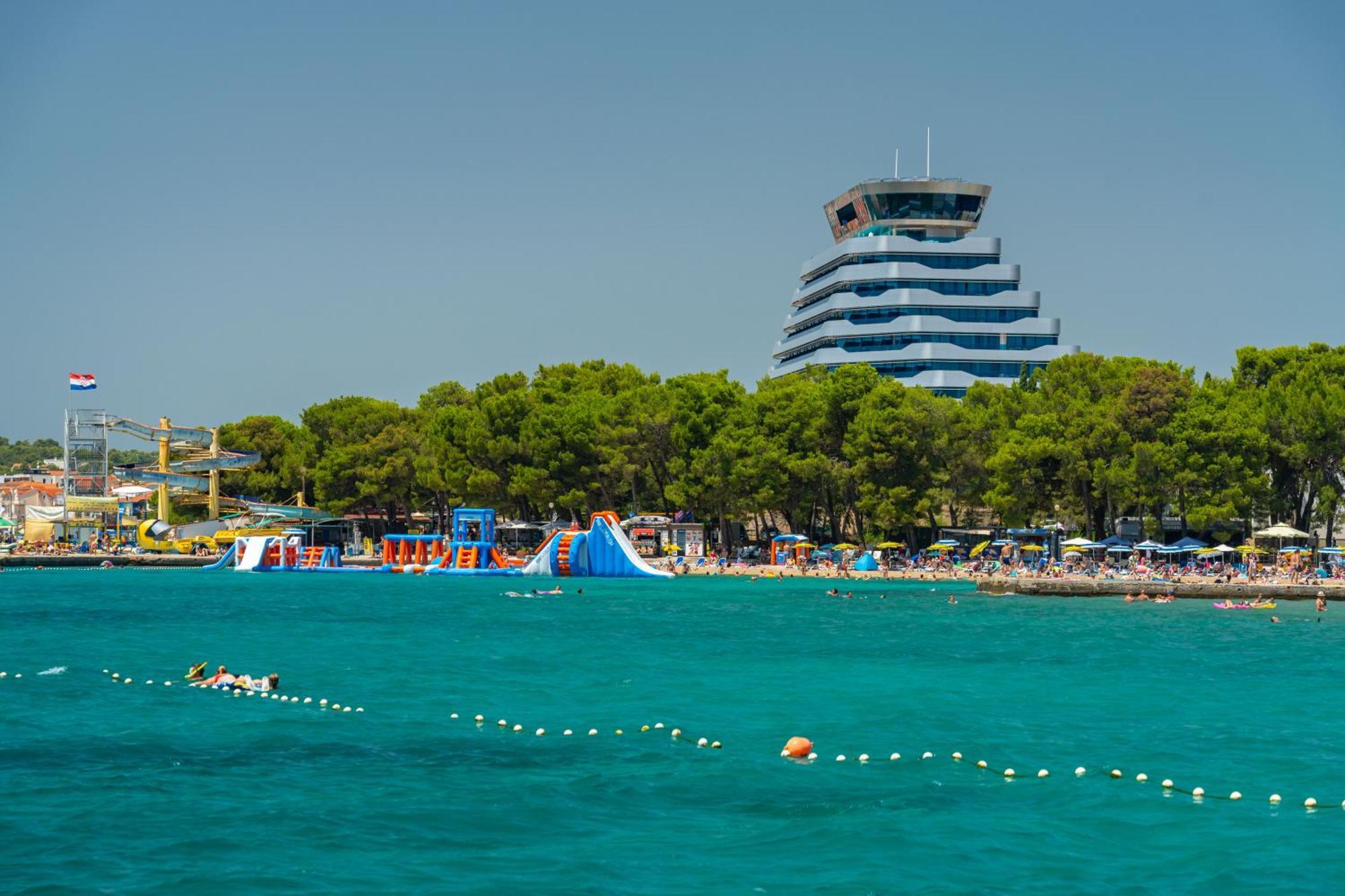 Croatia Camp Premium Hotel Vodice Bagian luar foto